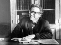 Аяз Гыйләҗевка һәйкәл куелачак!