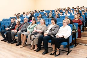 Зиннур Хөснияр исемендәге конференциядән фоторепортаж