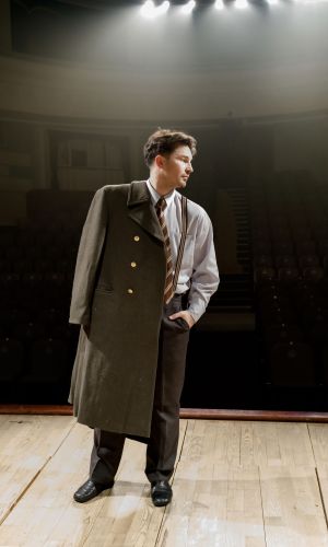 Әлмәт театрының «Өзелгән көй» спектакле турында